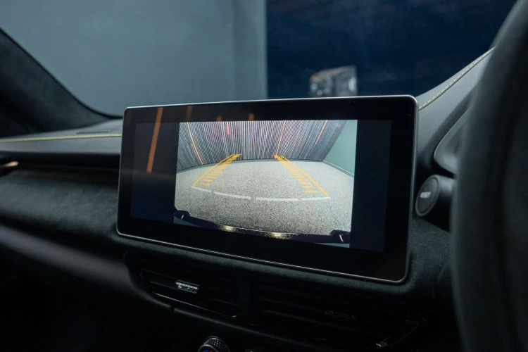Vehicle Image 8