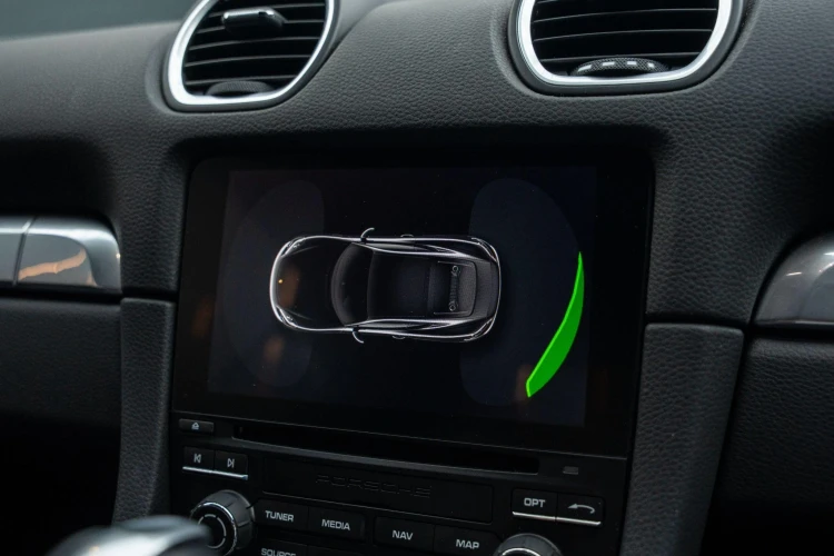 Vehicle Image 22