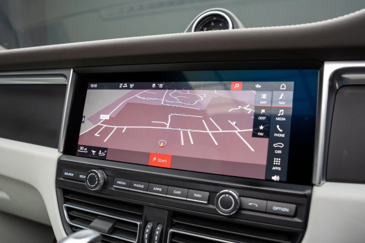 Vehicle Image 10