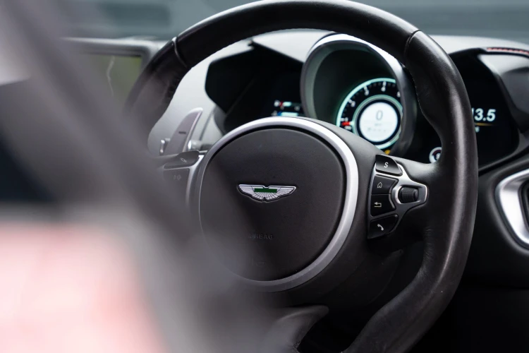 Vehicle Image 36