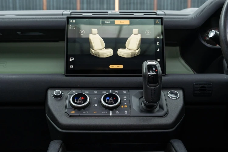 Vehicle Image 36