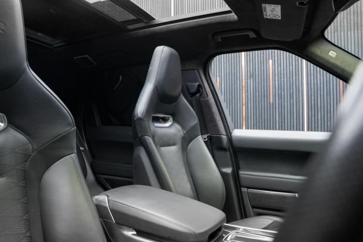 Vehicle Image 37