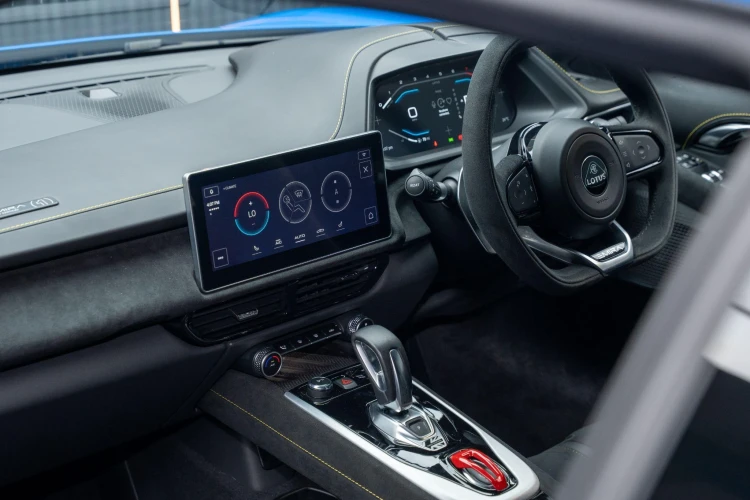 Vehicle Image 36