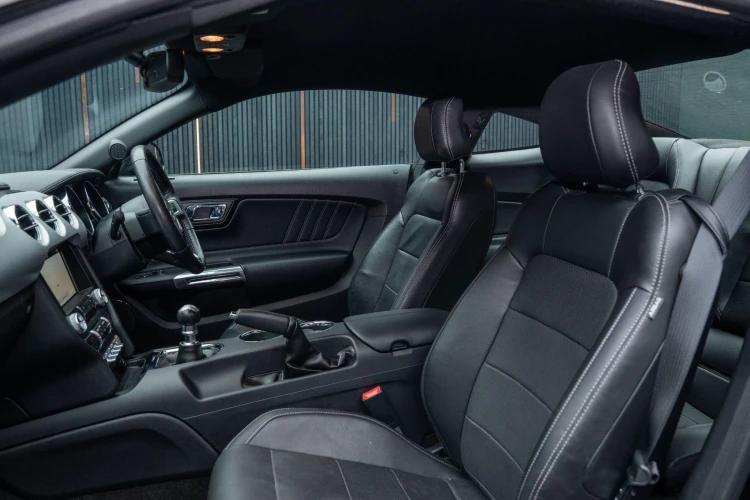Vehicle Image 37