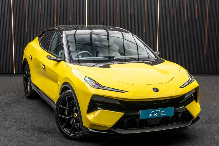 Vehicle Image 5