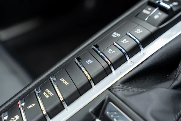 Vehicle Image 20