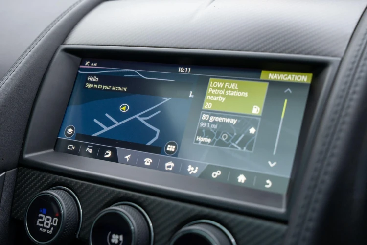Vehicle Image 10