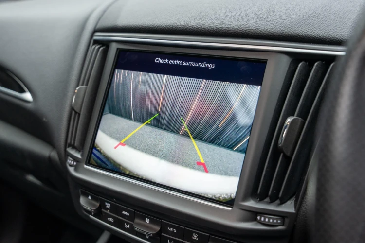 Vehicle Image 8