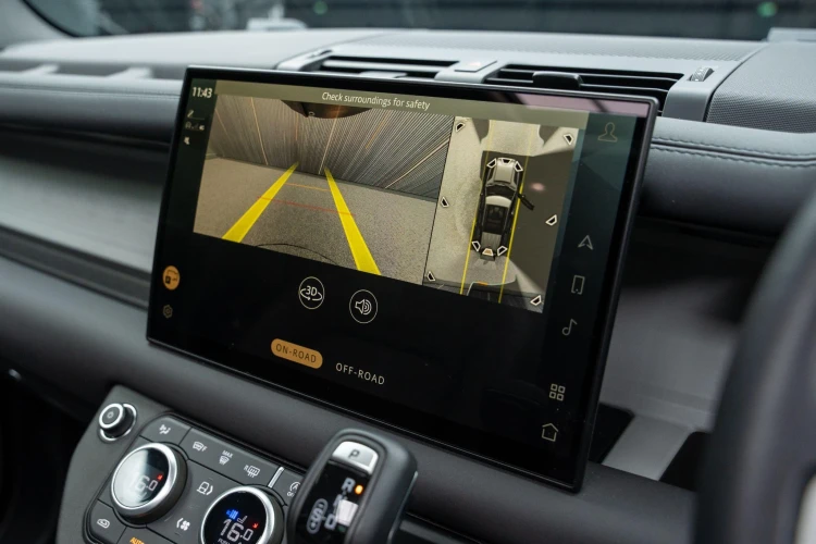 Vehicle Image 8