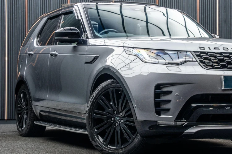 Vehicle Image 7