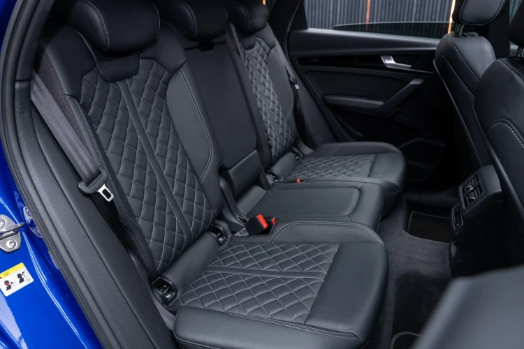 Vehicle Image 31