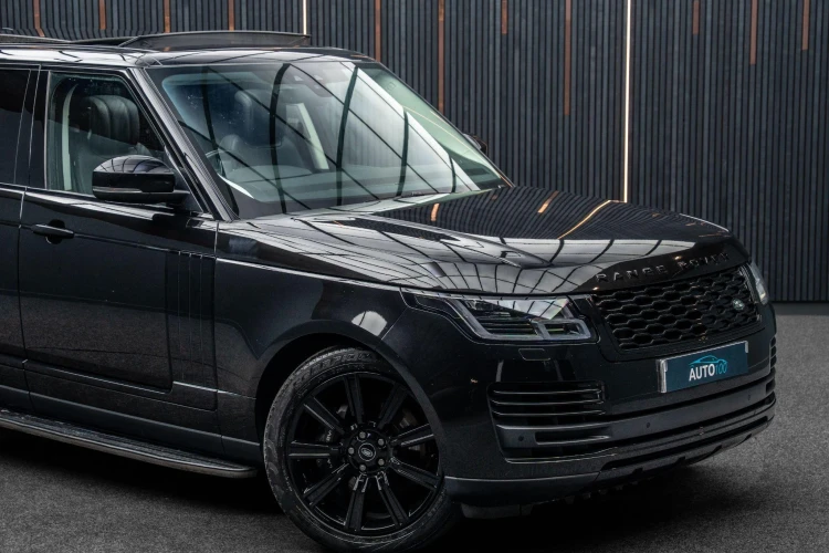 Vehicle Image 9