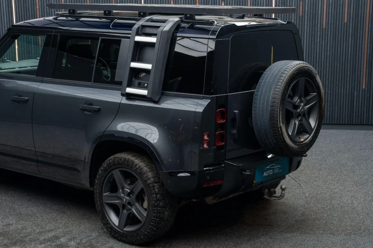 Vehicle Image 19