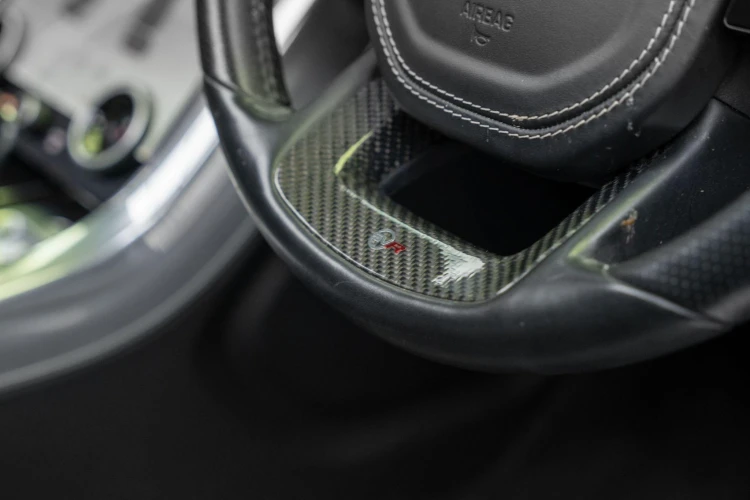 Vehicle Image 30