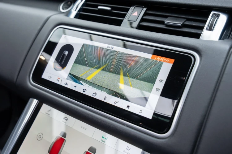 Vehicle Image 10