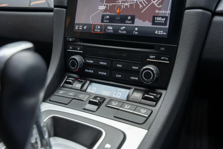 Vehicle Image 10