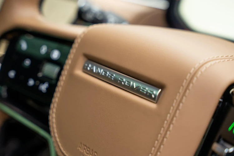 Vehicle Image 30
