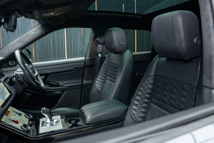 Vehicle Image 40