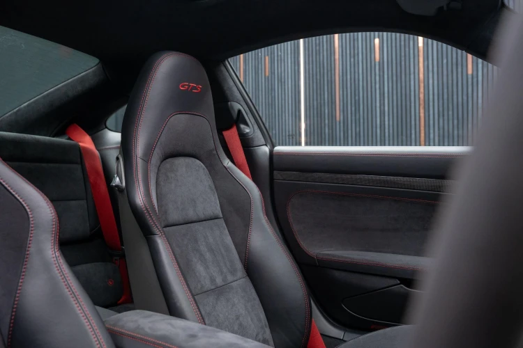 Vehicle Image 39