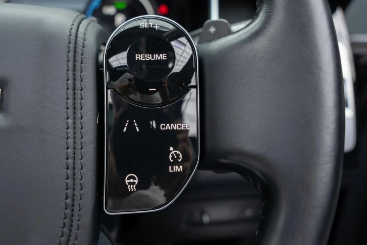 Vehicle Image 28
