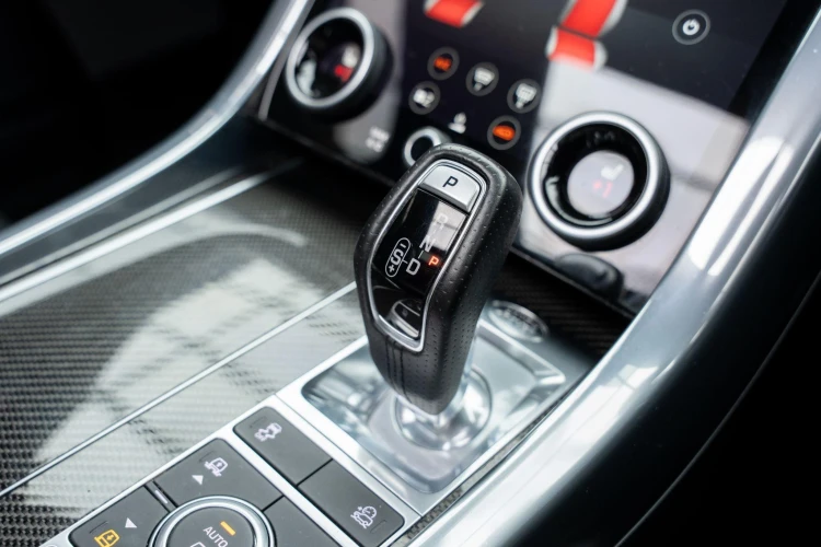 Vehicle Image 30