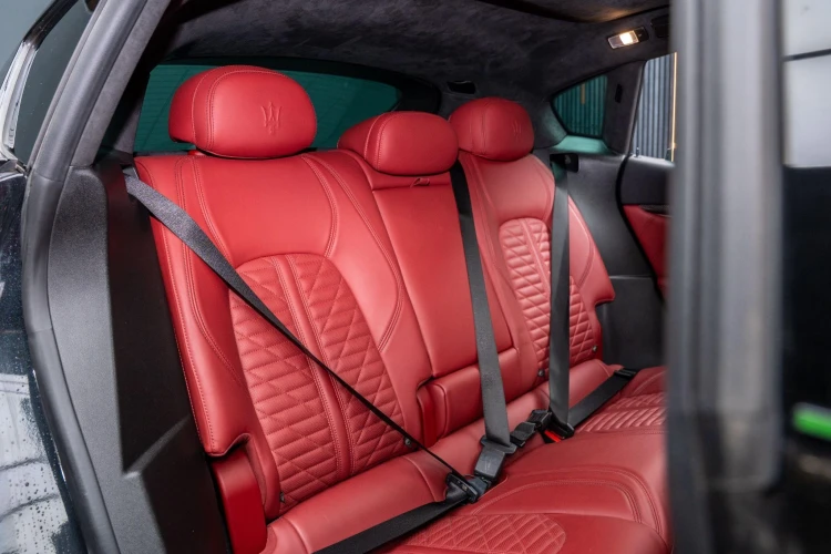Vehicle Image 14
