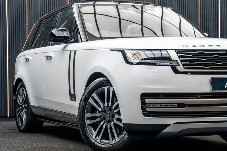 Vehicle Image 7