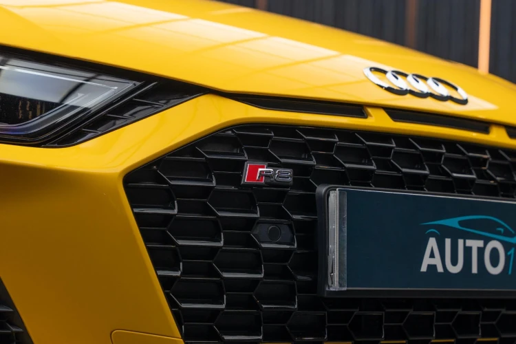 Vehicle Image 35