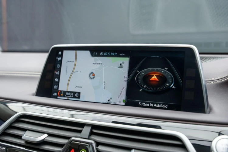 Vehicle Image 12