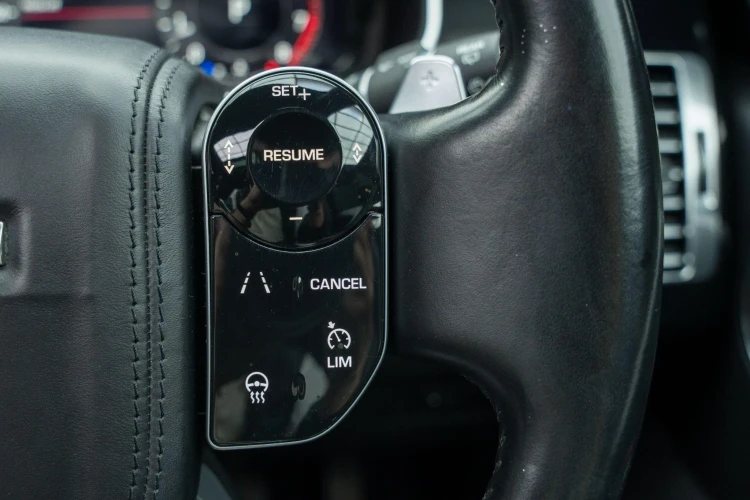 Vehicle Image 24
