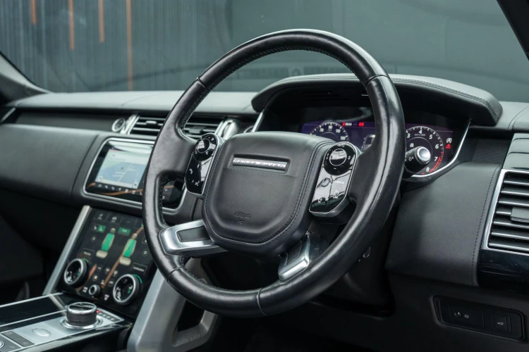 Vehicle Image 35
