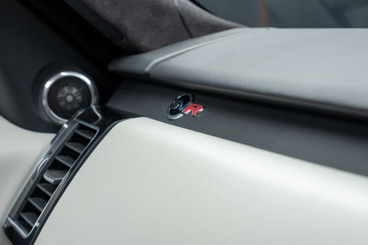 Vehicle Image 30