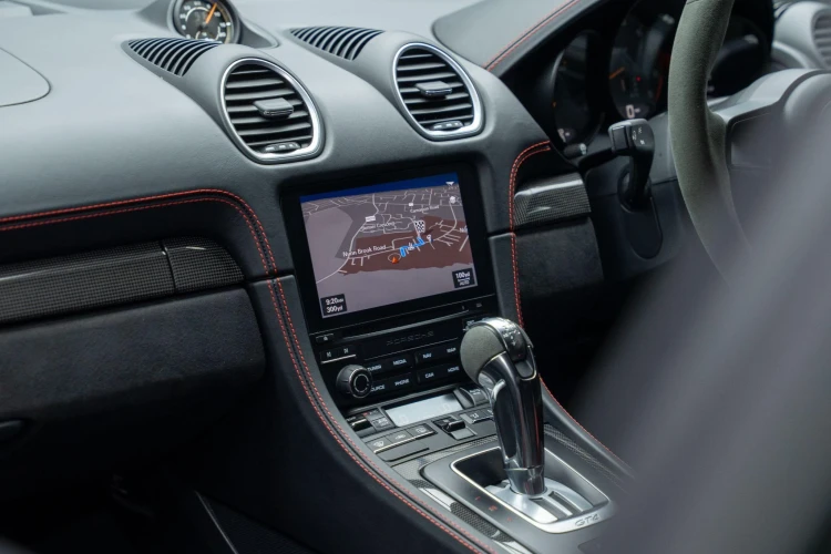 Vehicle Image 37