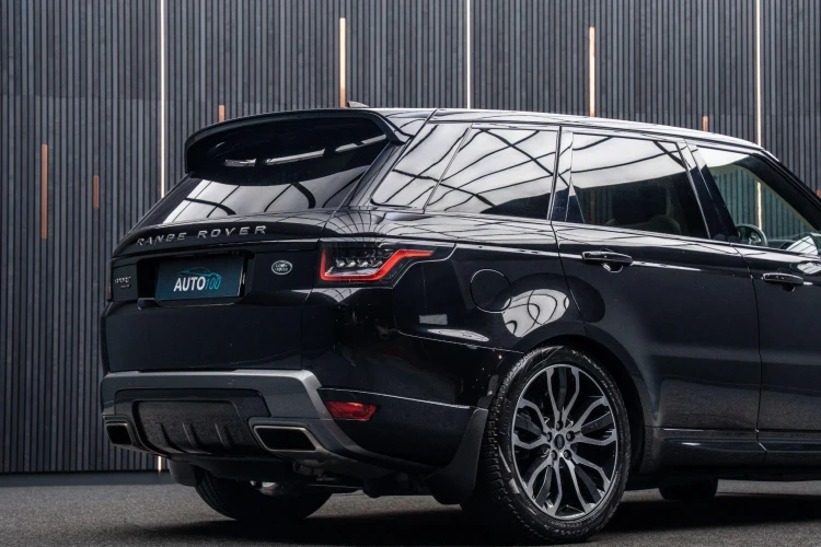 Vehicle Image 21