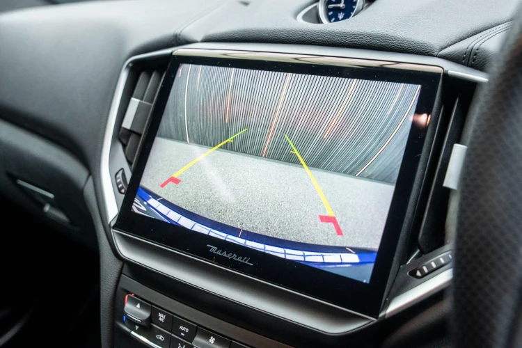Vehicle Image 6