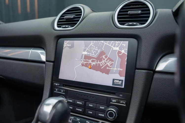 Vehicle Image 10
