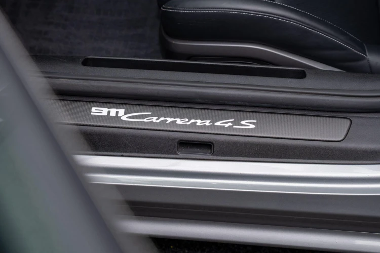 Vehicle Image 36