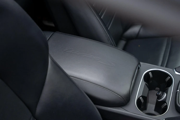 Vehicle Image 41