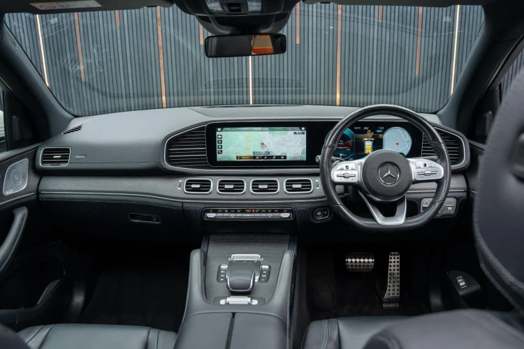 Vehicle Image 40