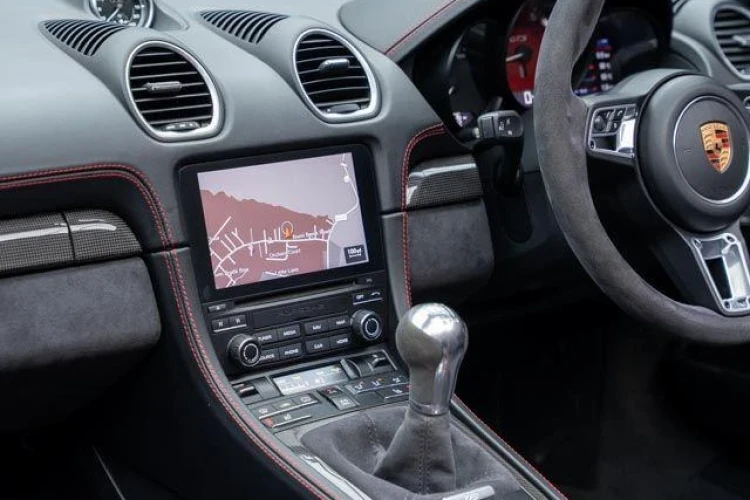 Vehicle Image 39