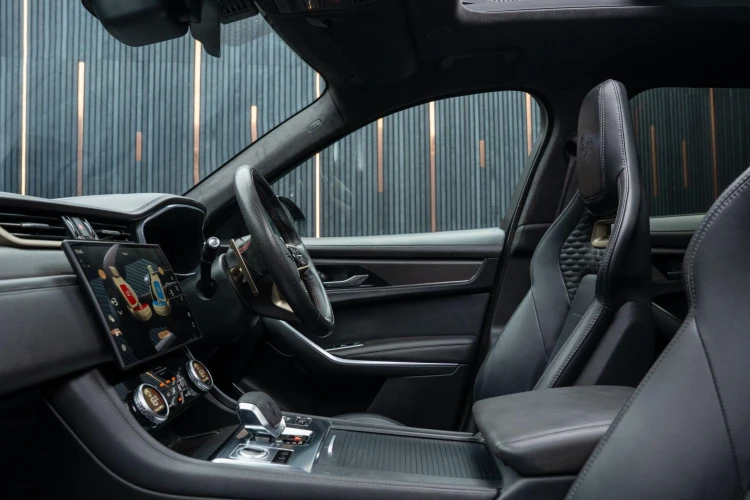 Vehicle Image 37