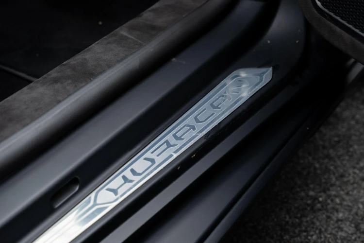 Vehicle Image 40