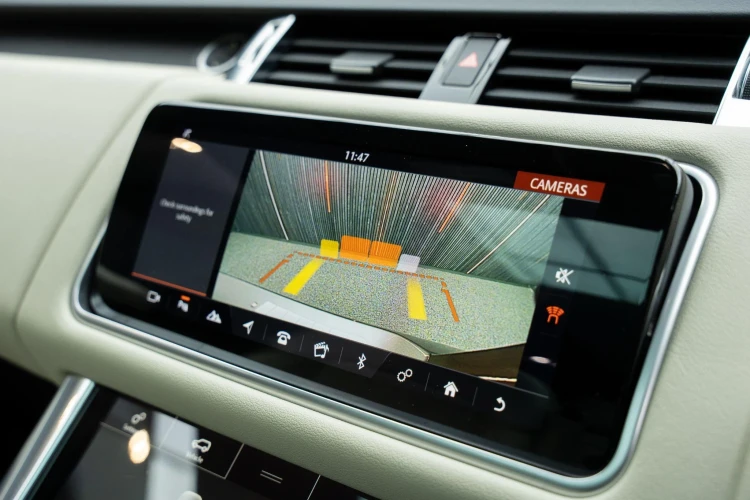 Vehicle Image 8