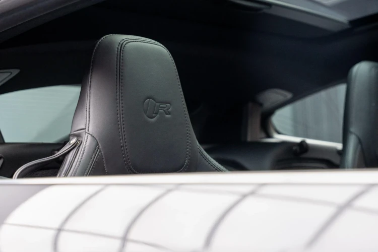 Vehicle Image 45