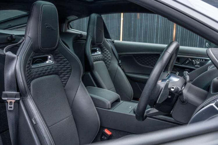 Vehicle Image 31