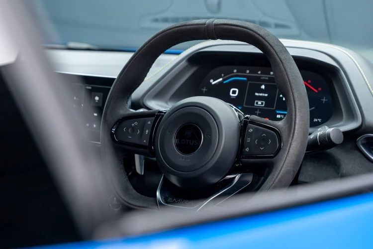 Vehicle Image 37