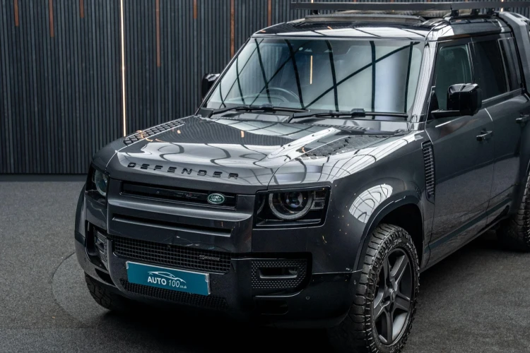 Vehicle Image 5