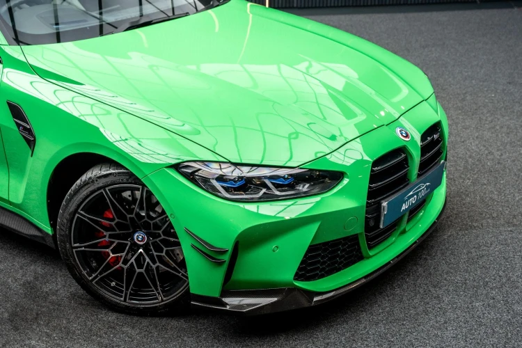 Vehicle Image 11