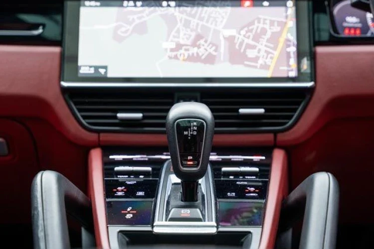 Vehicle Image 36