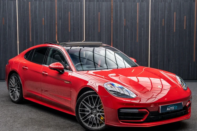 Vehicle Image 4
